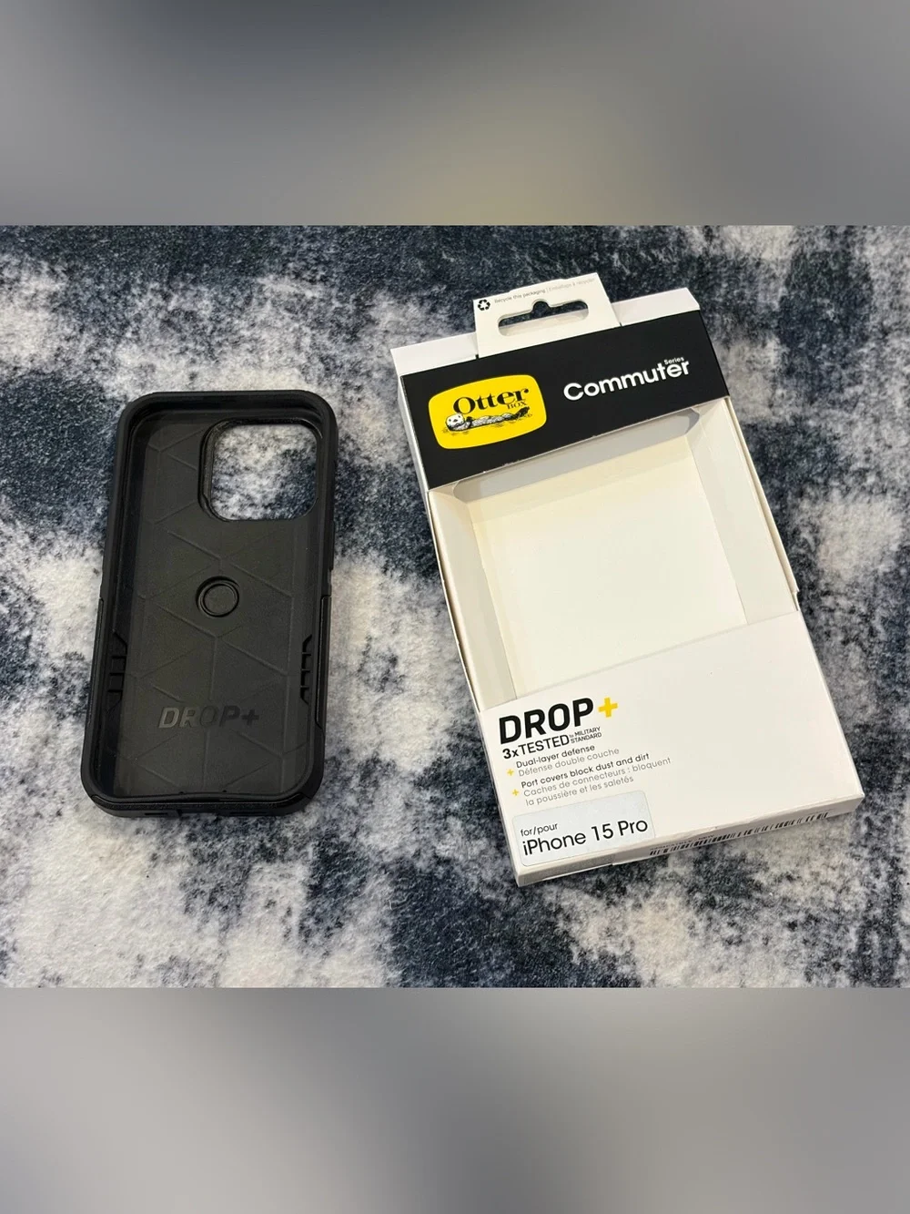 iPhone 15 Pro OtterBox Commuter Series Case Black - Used